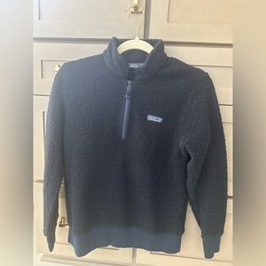 XS Patagonia quarter zip navy sweater